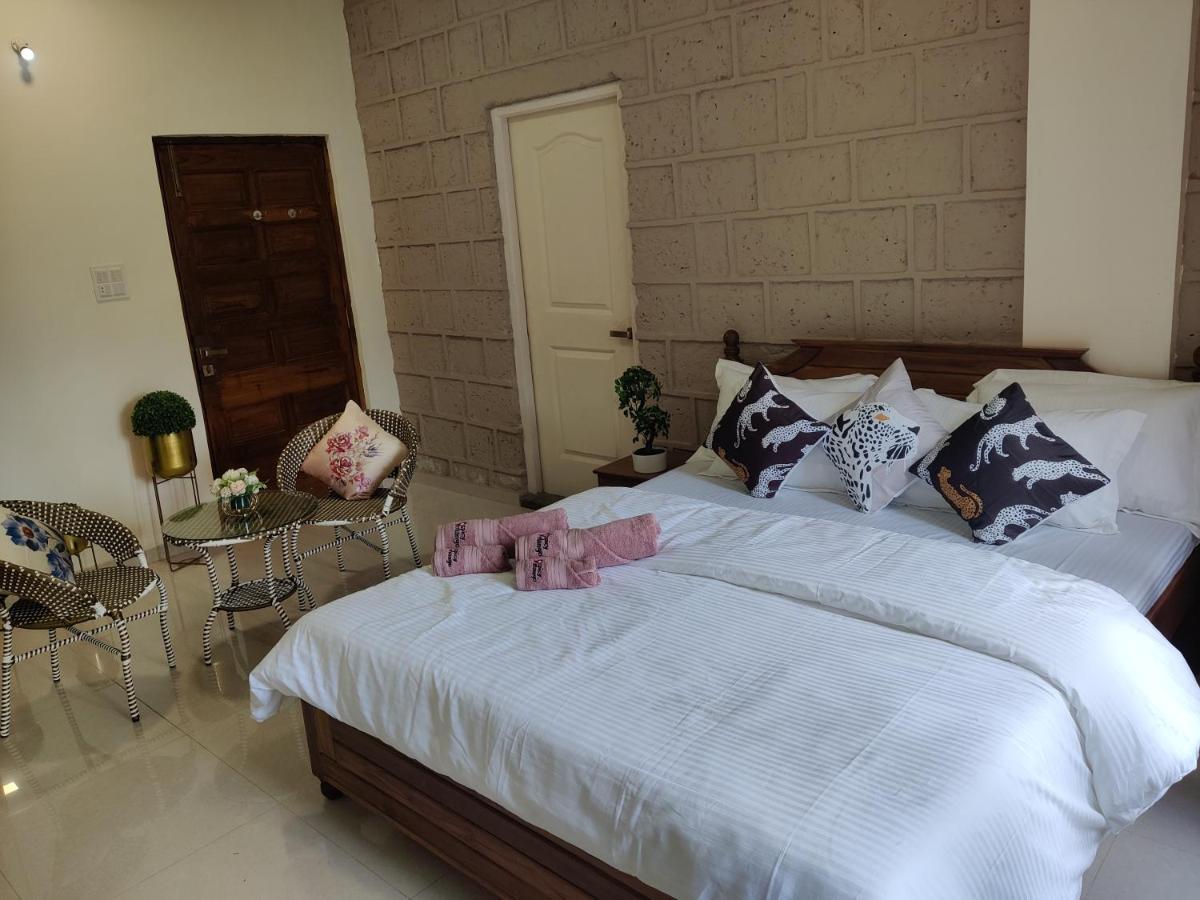 Spicy Mango Ocean Paradise - Luxurious Sea View Villa In Alibaug Christpada Exterior foto
