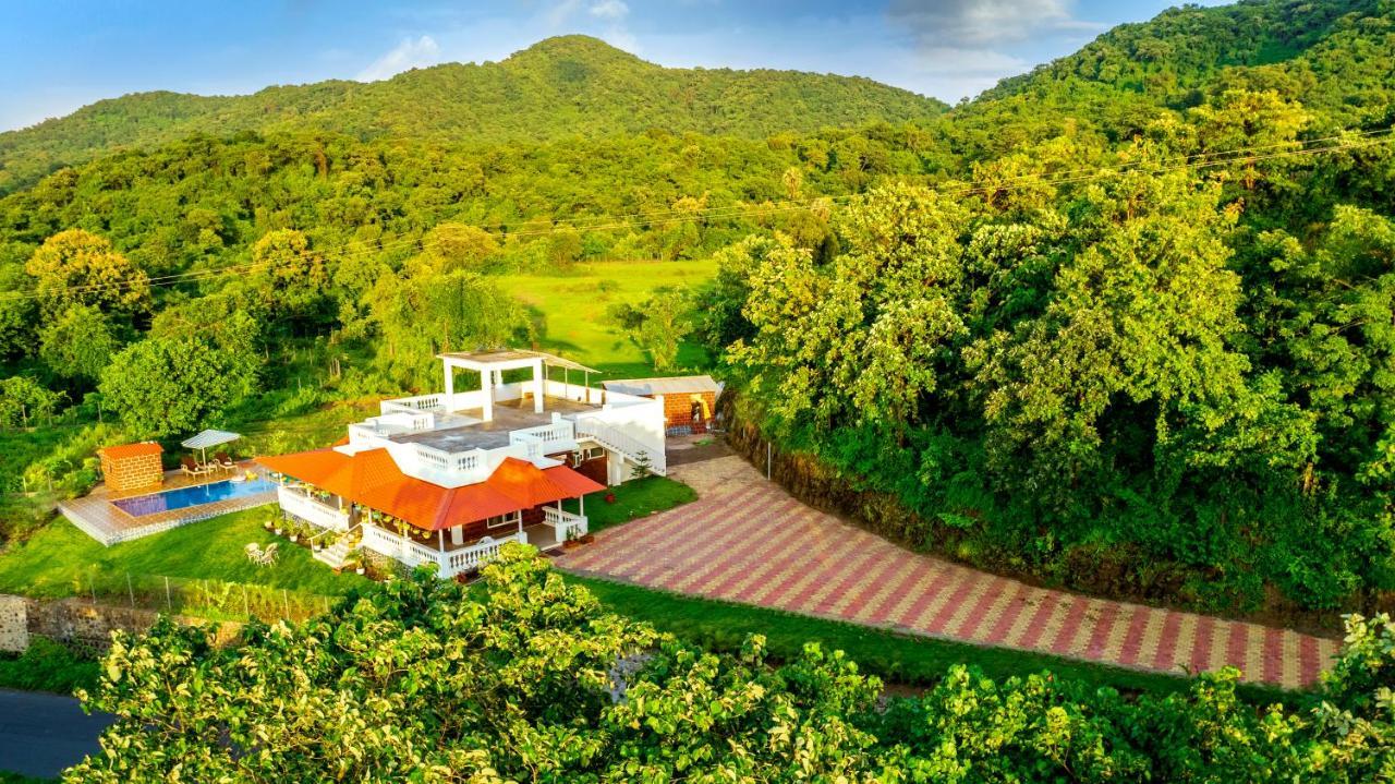 Spicy Mango Ocean Paradise - Luxurious Sea View Villa In Alibaug Christpada Exterior foto
