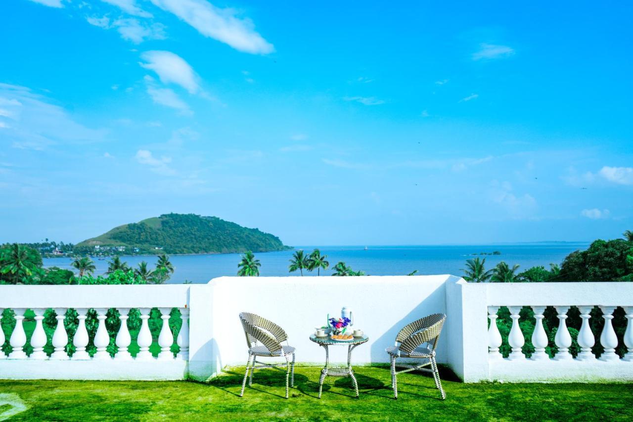 Spicy Mango Ocean Paradise - Luxurious Sea View Villa In Alibaug Christpada Exterior foto