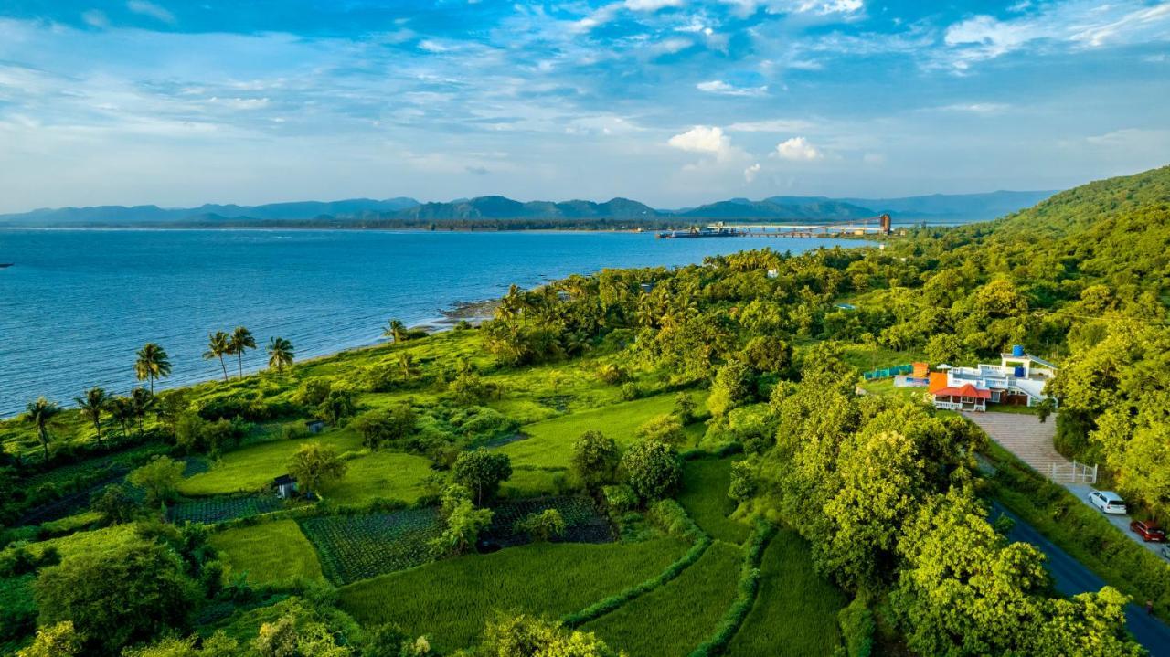 Spicy Mango Ocean Paradise - Luxurious Sea View Villa In Alibaug Christpada Exterior foto